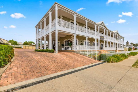 Quality Inn Ashby House Tamworth - Accommodation Sunshine Coast 1