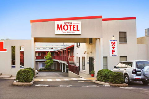 Downs Motel - Accommodation Sunshine Coast 0