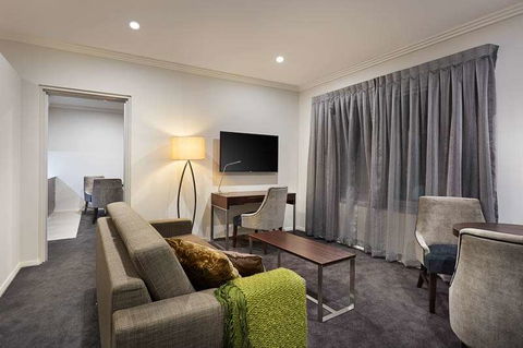Attika Hotel - Accommodation Sunshine Coast 2