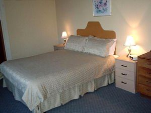 Mountway Holiday Apartments - Accommodation Sunshine Coast 2