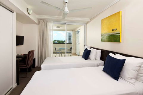Cairns Central Plaza Apartment - Accommodation Sunshine Coast 2