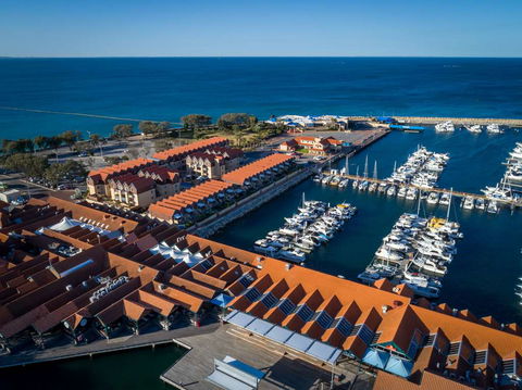 Hillarys Harbour Resort Apartments - Accommodation Sunshine Coast 0