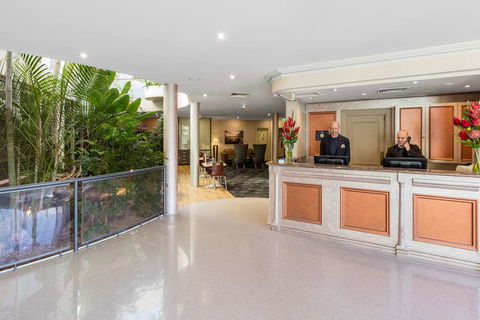 Kimberley Gardens Hotel, Serviced Apts - Accommodation Sunshine Coast 4