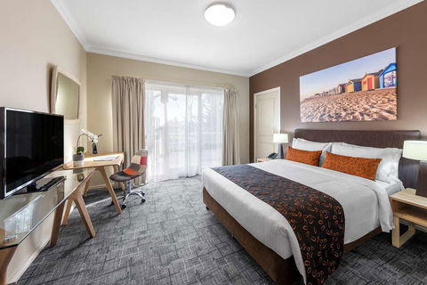 Kimberley Gardens Hotel, Serviced Apts - Accommodation Sunshine Coast 7