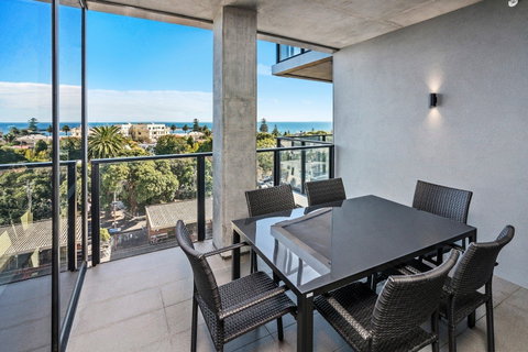 Anchorage Apartments Hampton - Accommodation Sunshine Coast 5