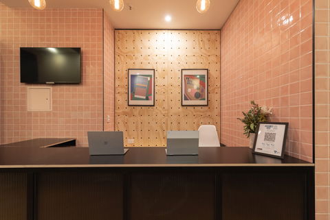 United Backpackers - Accommodation Sunshine Coast 2