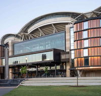 Oval Hotel - Accommodation Sunshine Coast