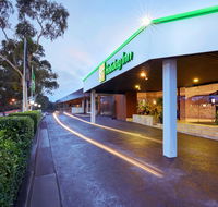 Holiday Inn Warwick Farm - Accommodation Sunshine Coast