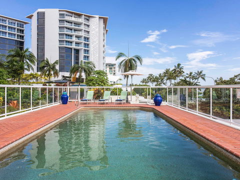 BreakFree Royal Harbour Hotel - Accommodation Sunshine Coast 1