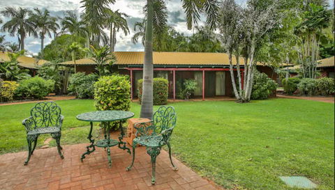 Bayside Holiday Apartments - Accommodation Sunshine Coast 0