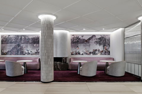 Royce Hotel - Accommodation Sunshine Coast 0