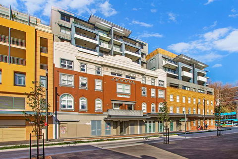 Terminus Apartment Hotel, Ascend Coll - Accommodation Sunshine Coast 0