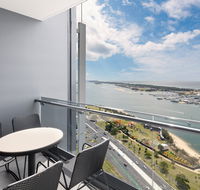 Meriton Suites Southport - Accommodation Sunshine Coast