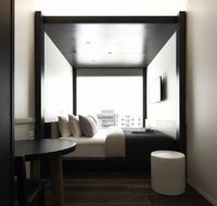 Little National Hotel - Accommodation Sunshine Coast