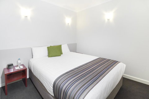 Abode Narrabundah - Accommodation Sunshine Coast 5