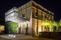 Book Orange Accommodation Vacations Accommodation Sunshine Coast Accommodation Sunshine Coast