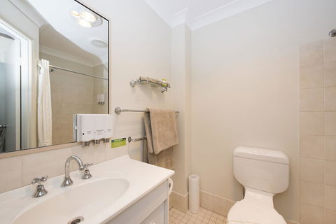 Soldiers Motel - Accommodation Sunshine Coast 5