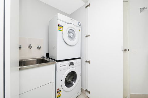 AAC Apartments - Griffin - Accommodation Sunshine Coast 10
