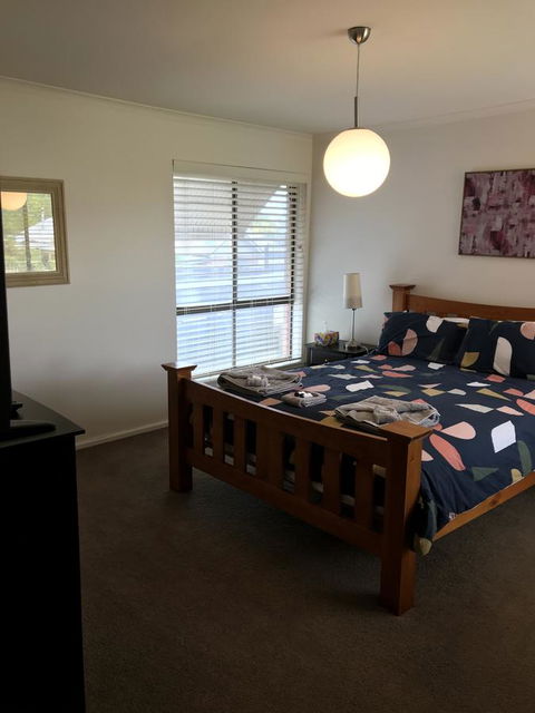 Central Tranquility Heart Of Orange - Accommodation Sunshine Coast 13