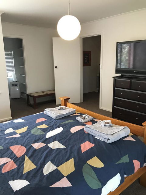 Central Tranquility Heart Of Orange - Accommodation Sunshine Coast 15