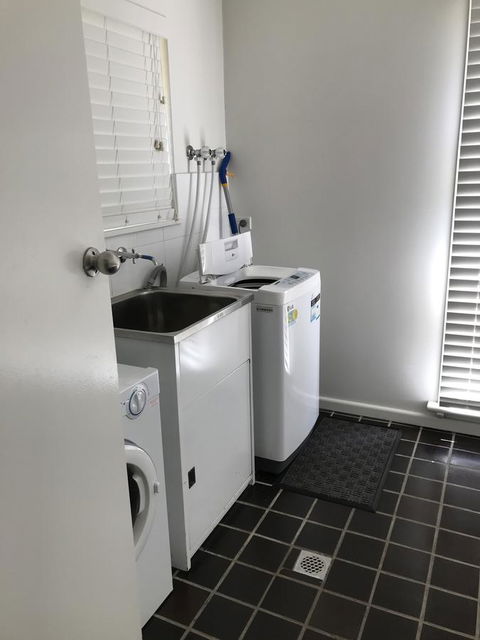 Central Tranquility Heart Of Orange - Accommodation Sunshine Coast 29