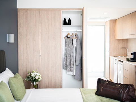 Abode Kingston - Accommodation Sunshine Coast 8