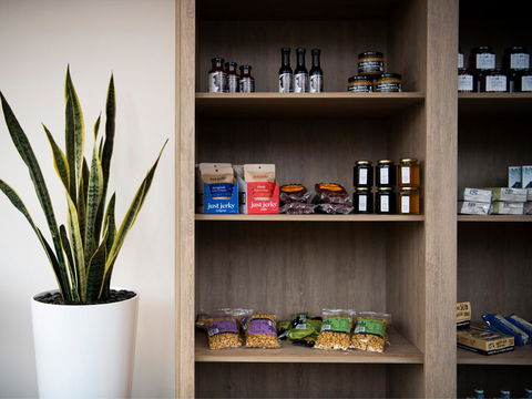Abode Kingston - Accommodation Sunshine Coast 9