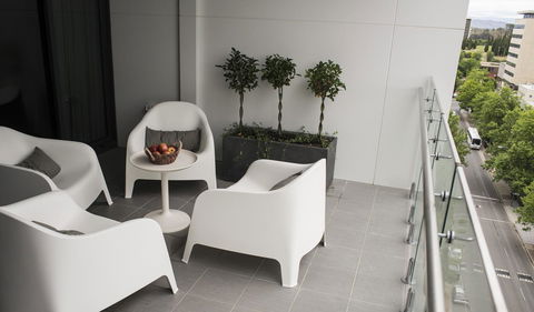 KUI - Manhattan Apartments - Accommodation Sunshine Coast 2