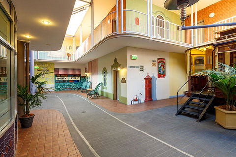 Quality Hotel Dickson - Accommodation Sunshine Coast 12