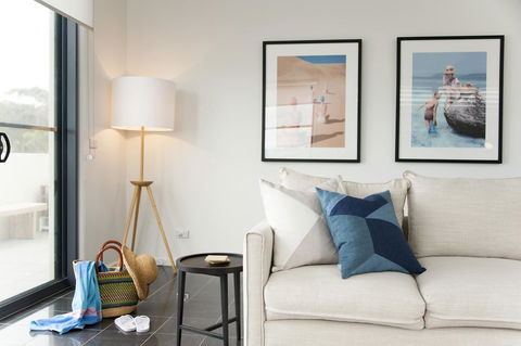 Mollymook Beachfront Penthouse 9 - Accommodation Sunshine Coast 8