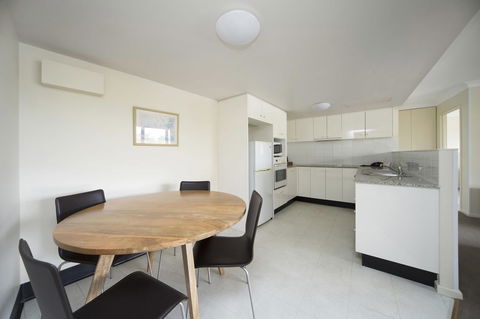 BreakFree Capital Tower Apartments - Accommodation Sunshine Coast 27