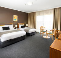 The Woden Hotel - Accommodation Sunshine Coast