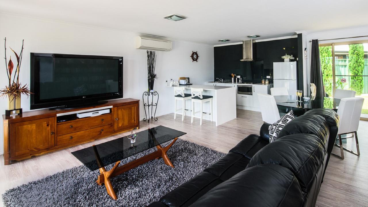Normanville SA Accommodation Sunshine Coast