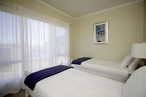 Wallaroo Marina Apartments - Accommodation Sunshine Coast 9