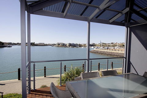 Wallaroo Marina Apartments - Accommodation Sunshine Coast 8