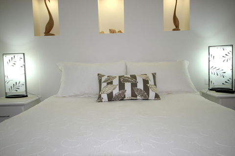 Mollymook Beach Waterfront - Accommodation Sunshine Coast 6