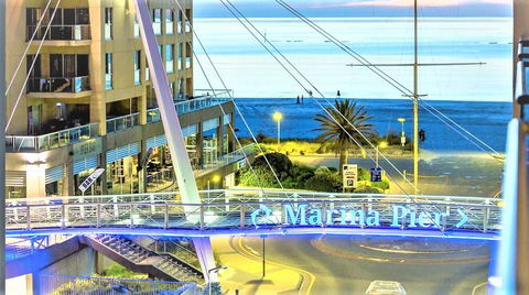 Hi 5 Glenelg Studio Apartment - Accommodation Sunshine Coast 29