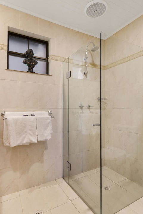 Stonewell Cottages And Vineyards - Accommodation Sunshine Coast 33