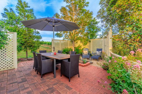 Stonewell Cottages And Vineyards - Accommodation Sunshine Coast 6