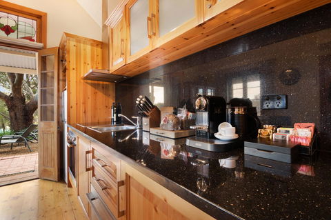 Stonewell Cottages And Vineyards - Accommodation Sunshine Coast 42