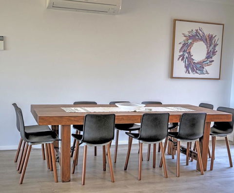Emu Bay Holiday Homes - Accommodation Sunshine Coast 0