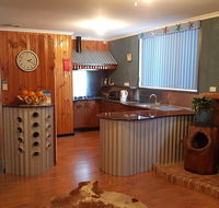 Inna Nutshell - Accommodation Sunshine Coast
