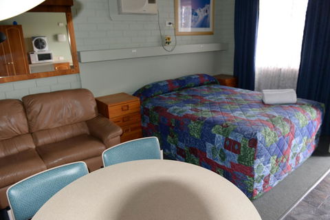 Ardeanal Motel - Accommodation Sunshine Coast 43