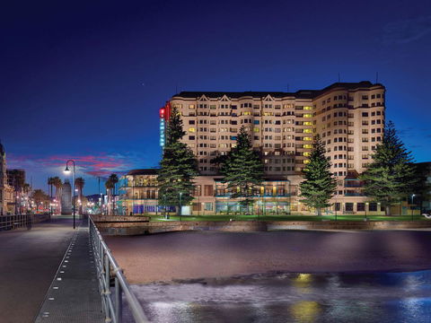 Stamford Grand Adelaide - Accommodation Sunshine Coast 0