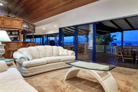 Doyles On The Bay - Accommodation Sunshine Coast 16