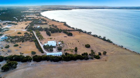 Doyles On The Bay - Accommodation Sunshine Coast 4