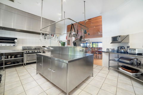 Doyles On The Bay - Accommodation Sunshine Coast 10