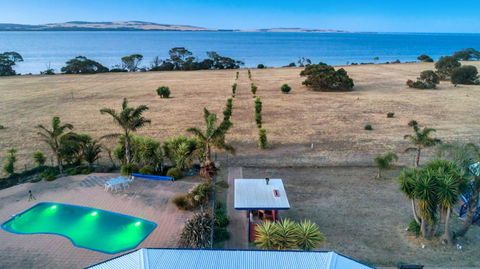 Doyles On The Bay - Accommodation Sunshine Coast 3