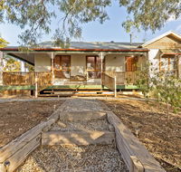 Rustic on 13th - Accommodation Sunshine Coast