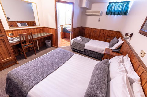 Astor Inn - Accommodation Sunshine Coast 10